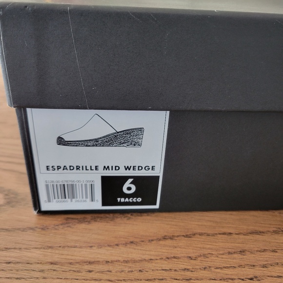 Banana Republic Espadrille Wedge Mule - Picture 6 of 6